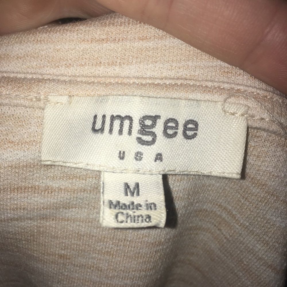 Umgee shirt sleeve cream sweatshirt feminine dress - Picture 5 of 5